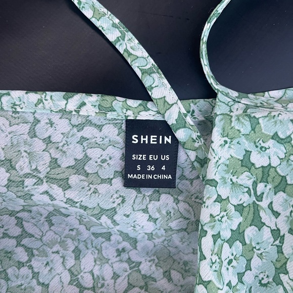 SHEIN VCAY Ditsy Floral Draped Belted Cami Dress green flowers cute feminine sm - Picture 11 of 16